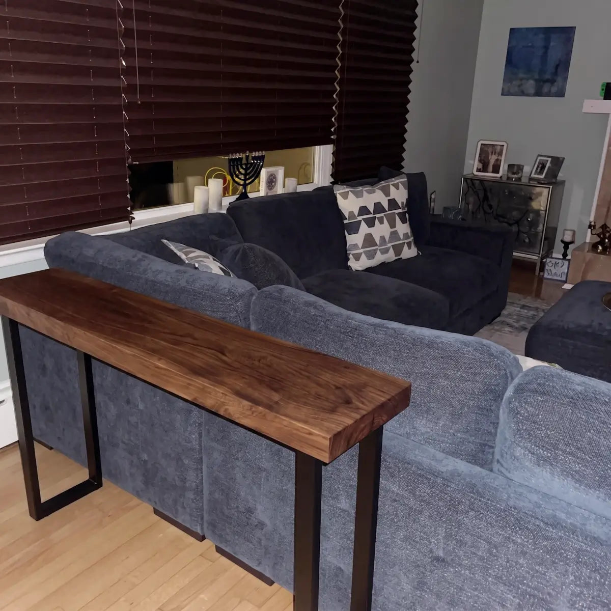Solid Wood Sofa Console Table with Black Steel Legs